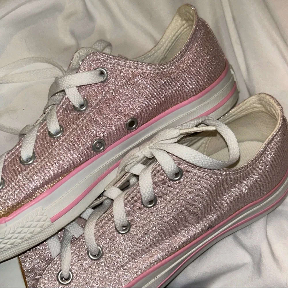 Vintage Y2K Converse‎ All Star Pink Glitter Low Top Kids Size 3 (2001)